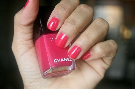 chanel vernis camelia|LE VERNIS Longwear nail colour 189 .